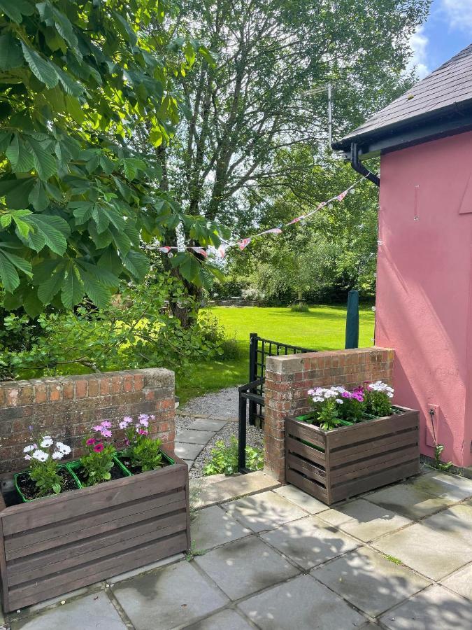 Swallow Cottage At Duffryn Mawr Cottages Hensol Dış mekan fotoğraf